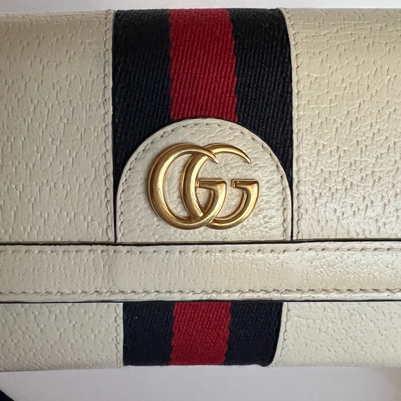 🌺Auth. Gucci crossbody wallet  WOC 🌺 - Picture 10 of 15